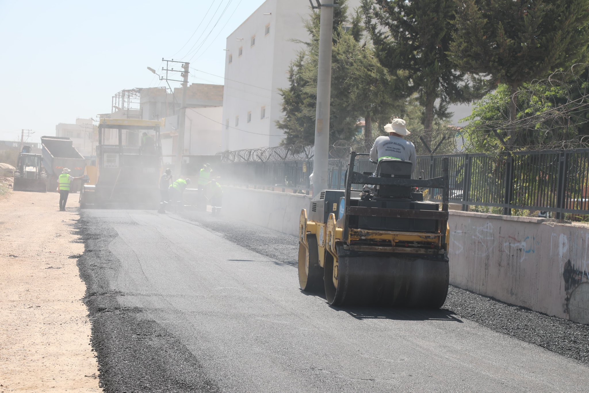 Yüreğir Belediyesi’nden Yol Konforunu Artıran Hamle (1)