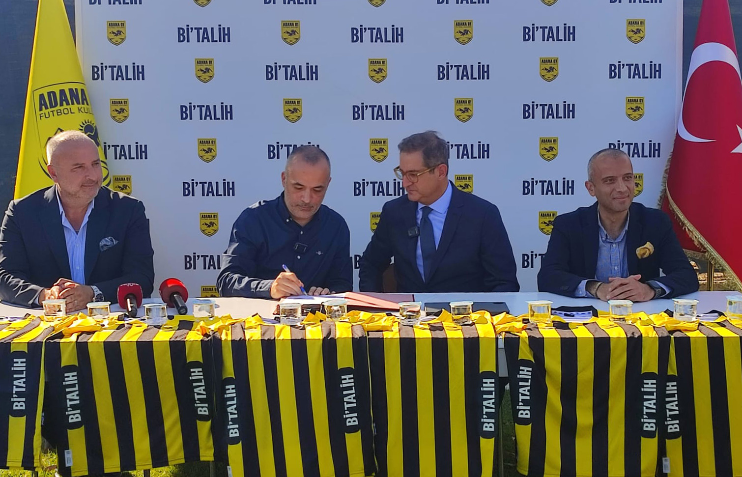 Adana 01 Futbol Kulübü'nün Yeni Forma Sponsoru Bi'talih1