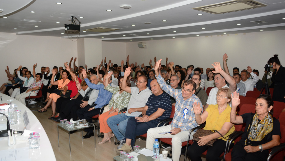 Adana Eczacı Odası Genel Kurulu’nda Değişim (4)