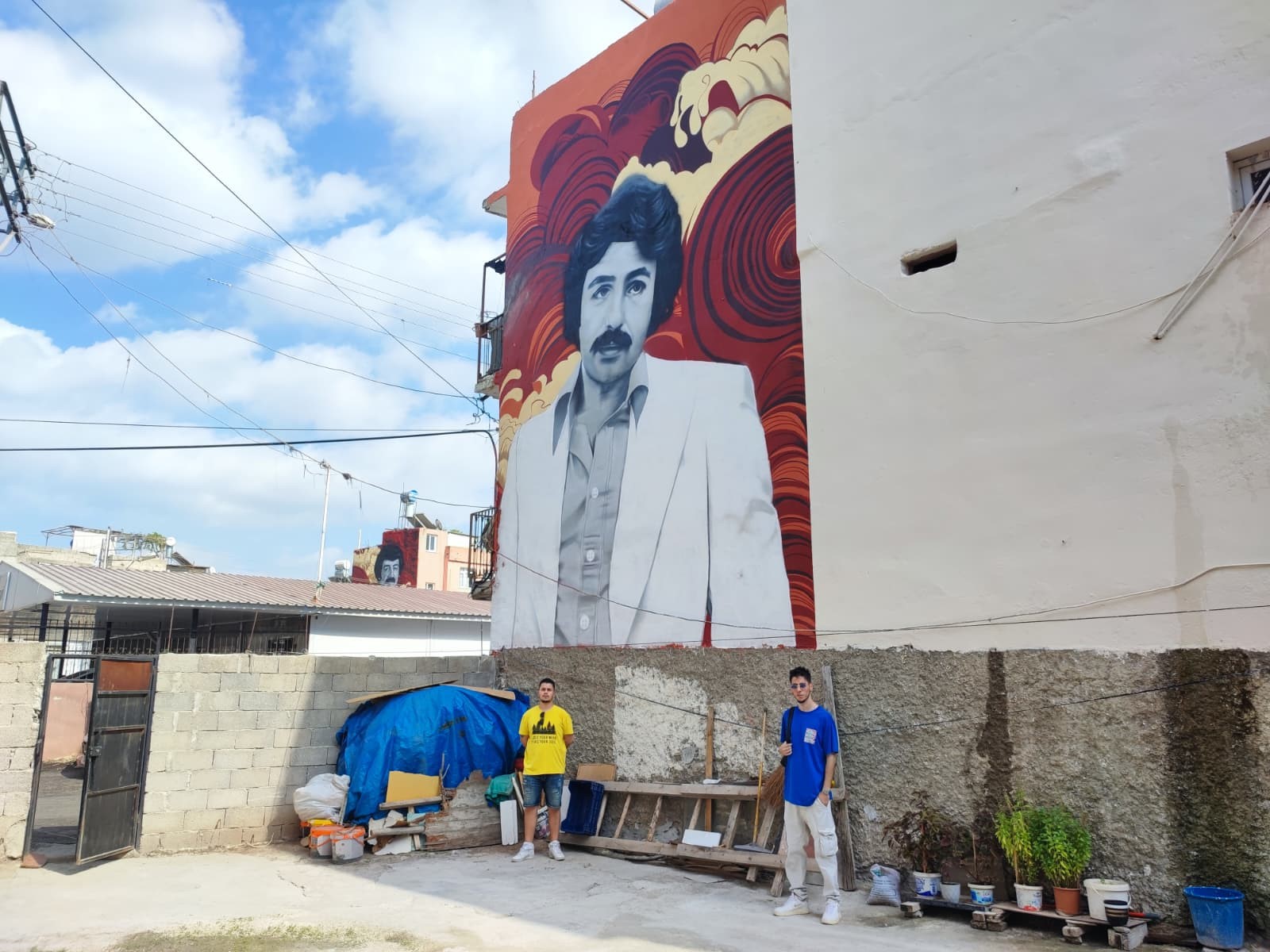 Adana’da Duvarlara Kazınan Efsaneler Ferdi Tayfur Ve Müslüm Gürses (2)