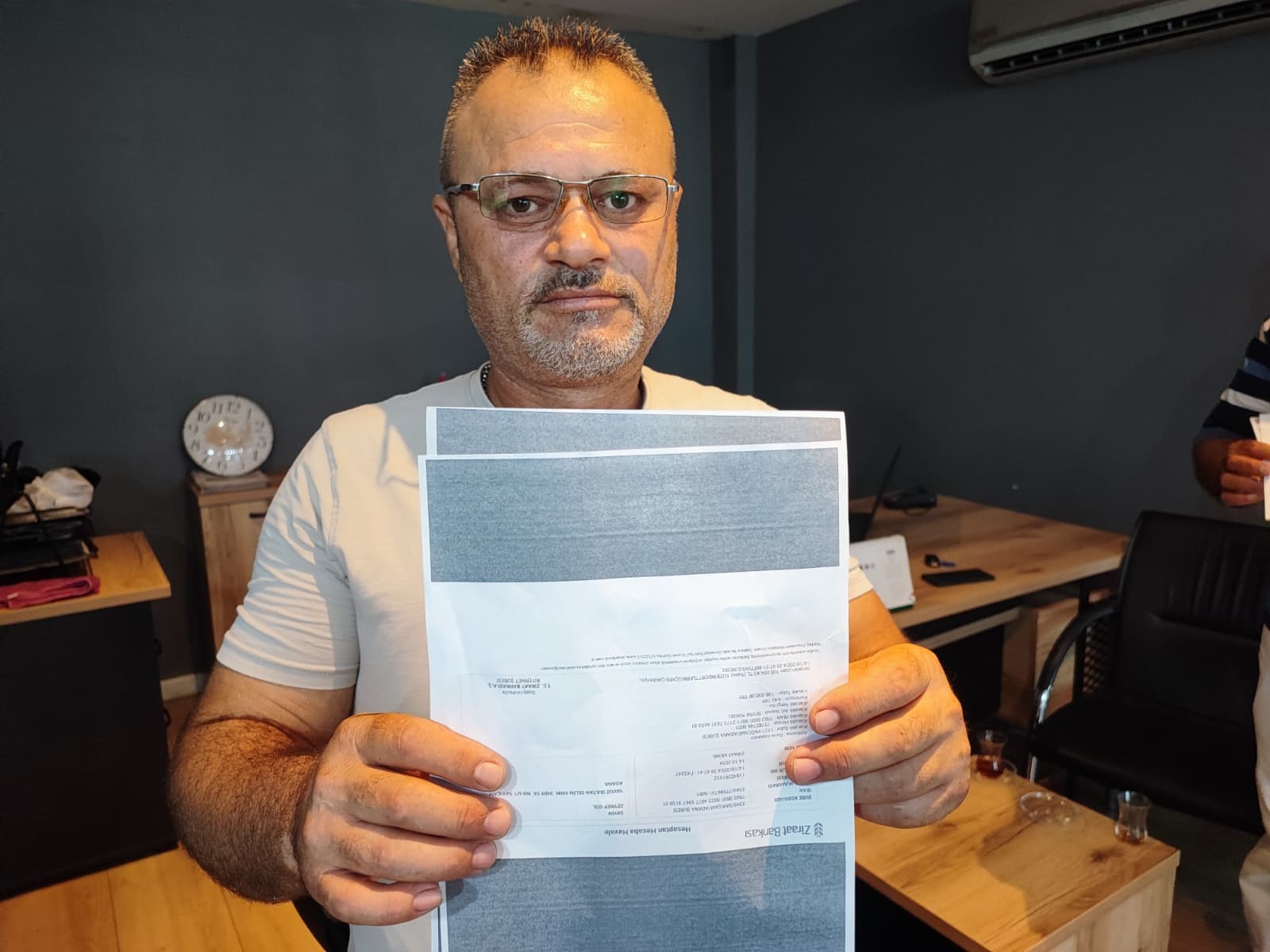 Adana’da Emlakçı Skandalı Ev Alma Vaadiyle 2 Milyon Liralık Dolandırıcılık Iddiası (1)
