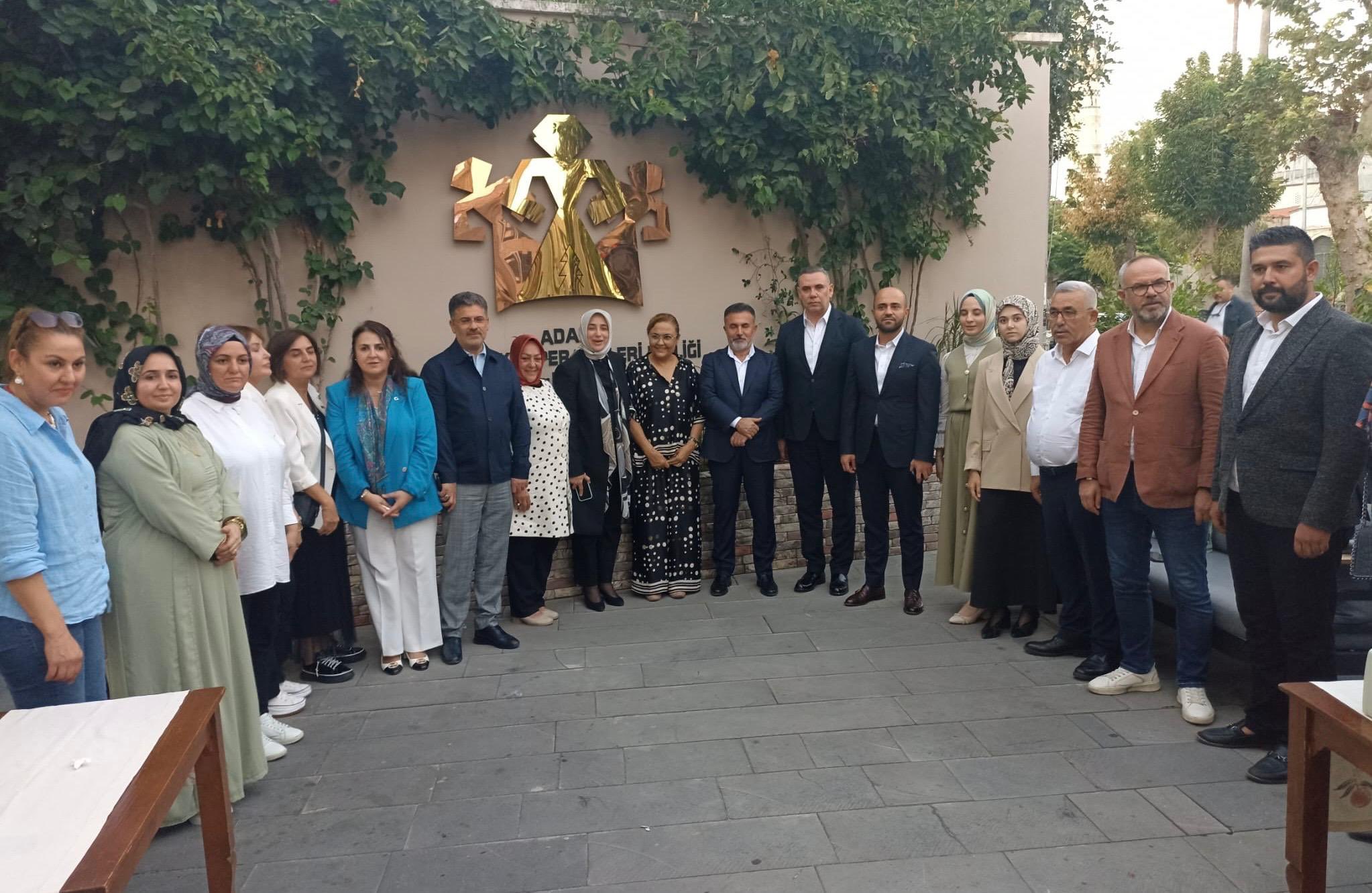 Adana’da “Türkiye Yüzyılı Buluşmaları” Yoğun Katılımla Gerçekleşti (1)