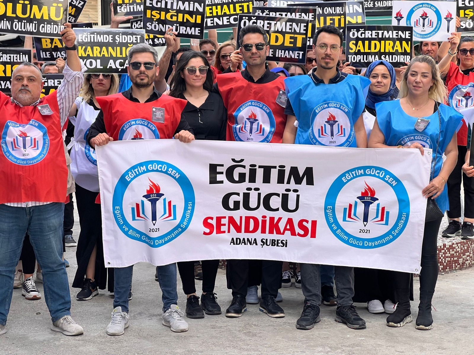 Aksu'dan Öğretmenler Itibar Kaybı Yaşıyor Çağrısı (4)