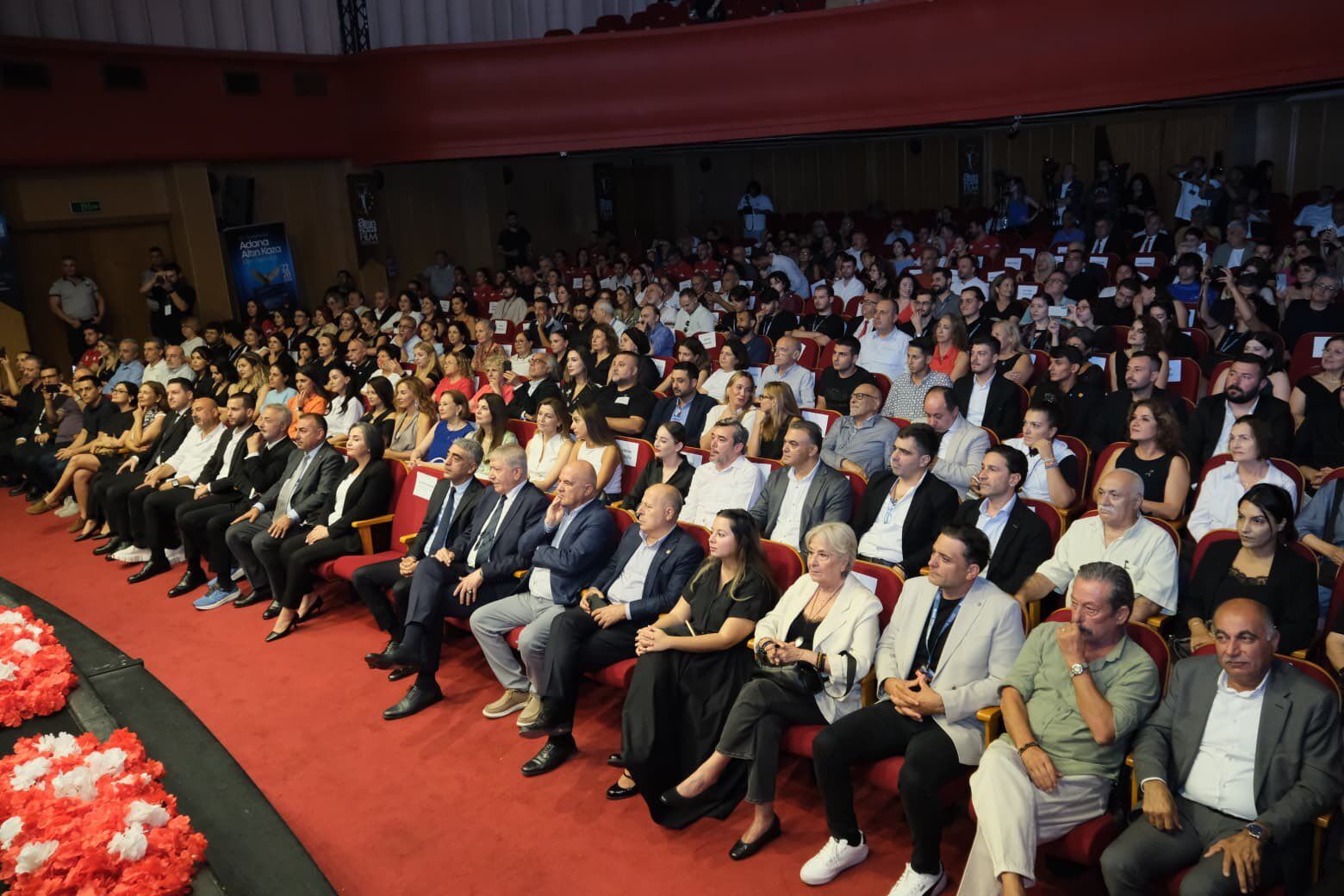 Altın Koza’da Onur Gecesi Mehmet Aslantuğ Ve Meral Orhonsay’a Ödül (3)-1