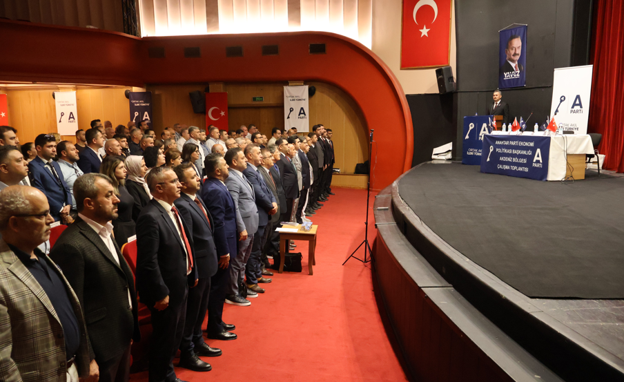 Anahtar Parti’den Ekonomi Çalıştayı “Hükümet Ekonomiyi Yönetemiyor” (1)-1