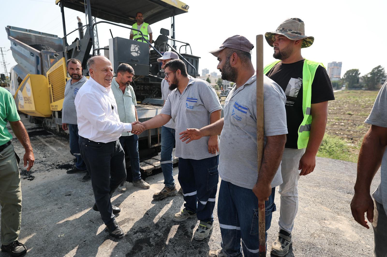 Başkan Demirçalı, Yüreğir’de Ki Asfalt Sorunlarını Çözmek Için Kolları Sıvadı (4)