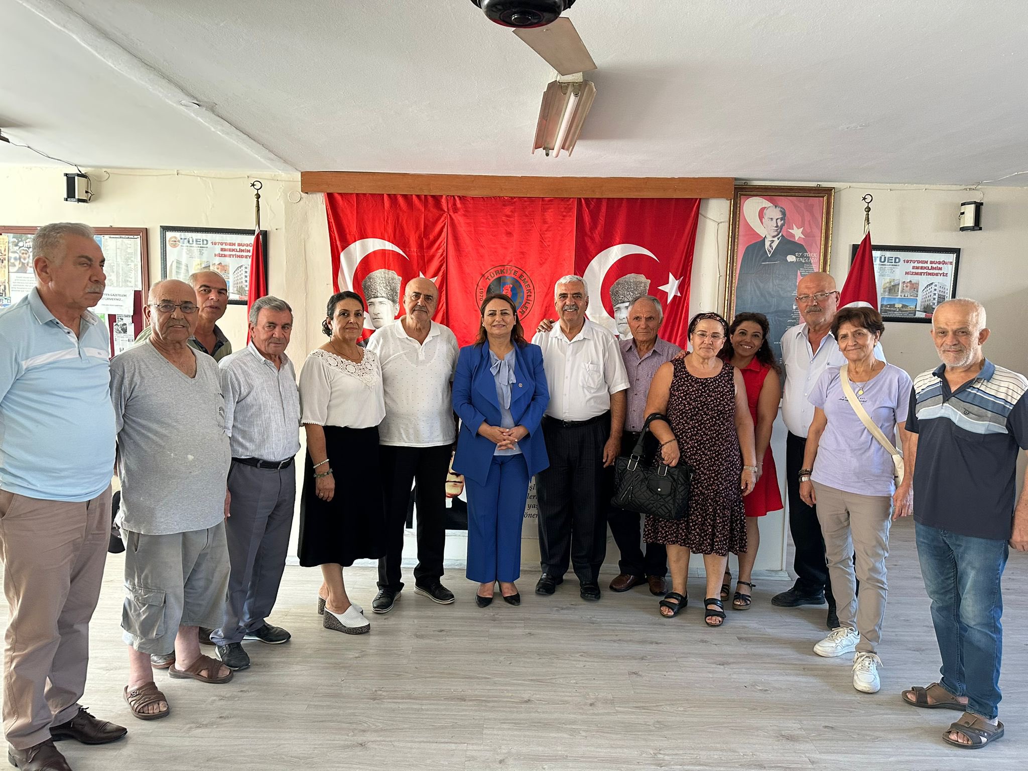 Chp’li Şevkin’den “Emeklinin Maaşı Simit Ve Çay Parasına Yetmiyor” Çıkışı (3)