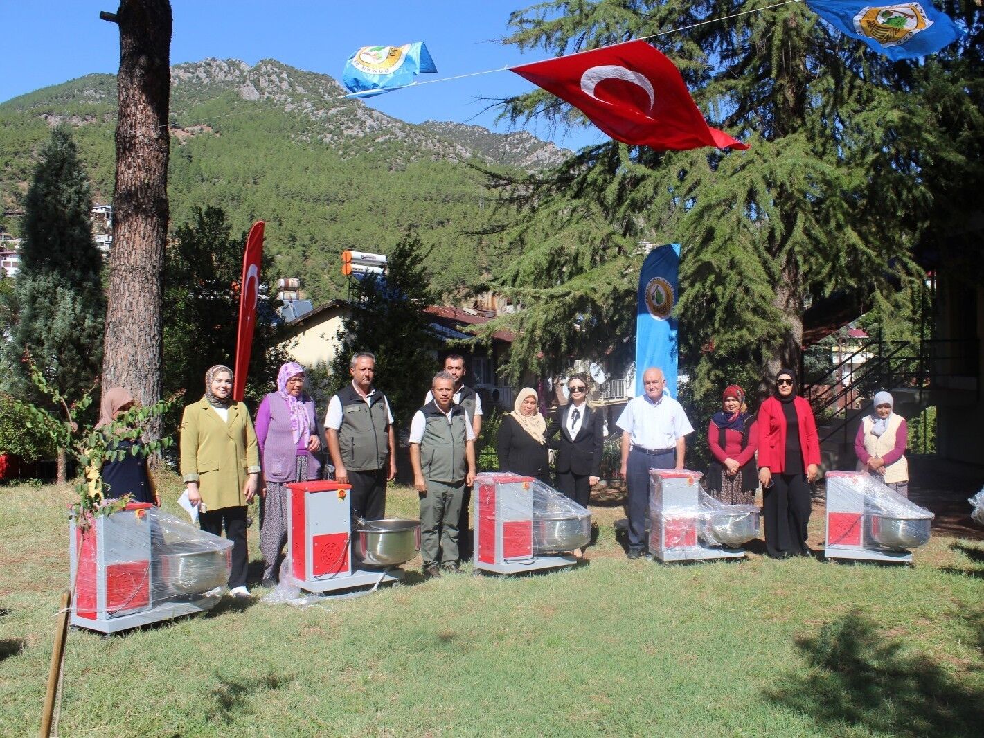 Feke’de Orman Köylülerine İklime Dirençli Destek (1)