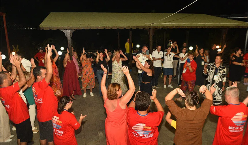 Karataş’ta Özel Çocuklar İçin Gönüllere Dokunan Buluşma (2)