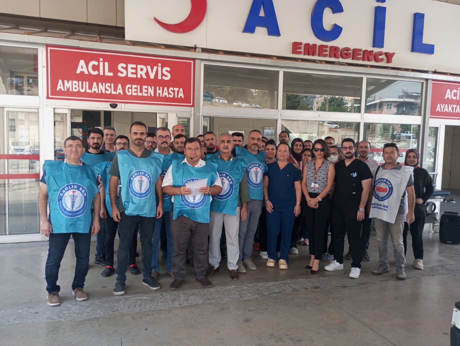 Kozan Devlet Hastanesi’nde Hemşirelere Yapılan Saldırıya Sağlık Sen’den Sert Tepki (2)