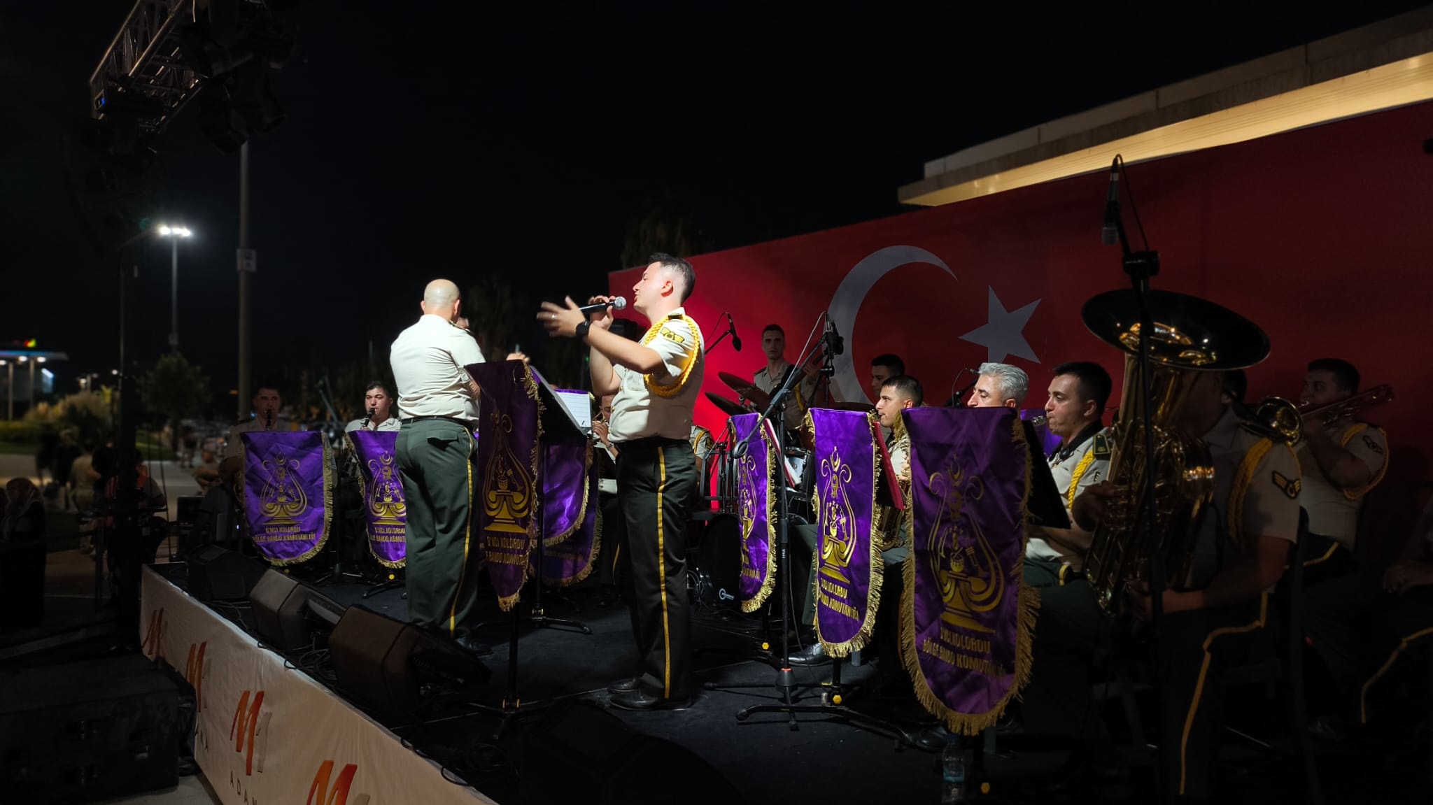 M1 Adana Avm’de Zafer Bayramı Coşkusu Yaşandı (2)