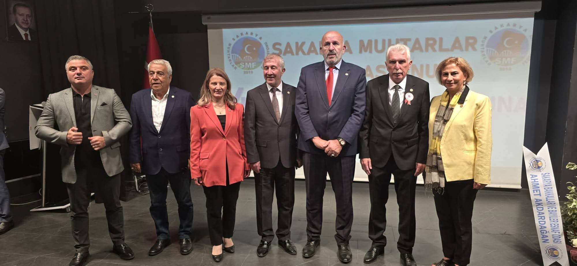 Sakarya Muhtarlar Federasyonu’nda Güven Tazeledi Erdal Erdem Yeniden Başkan (1)