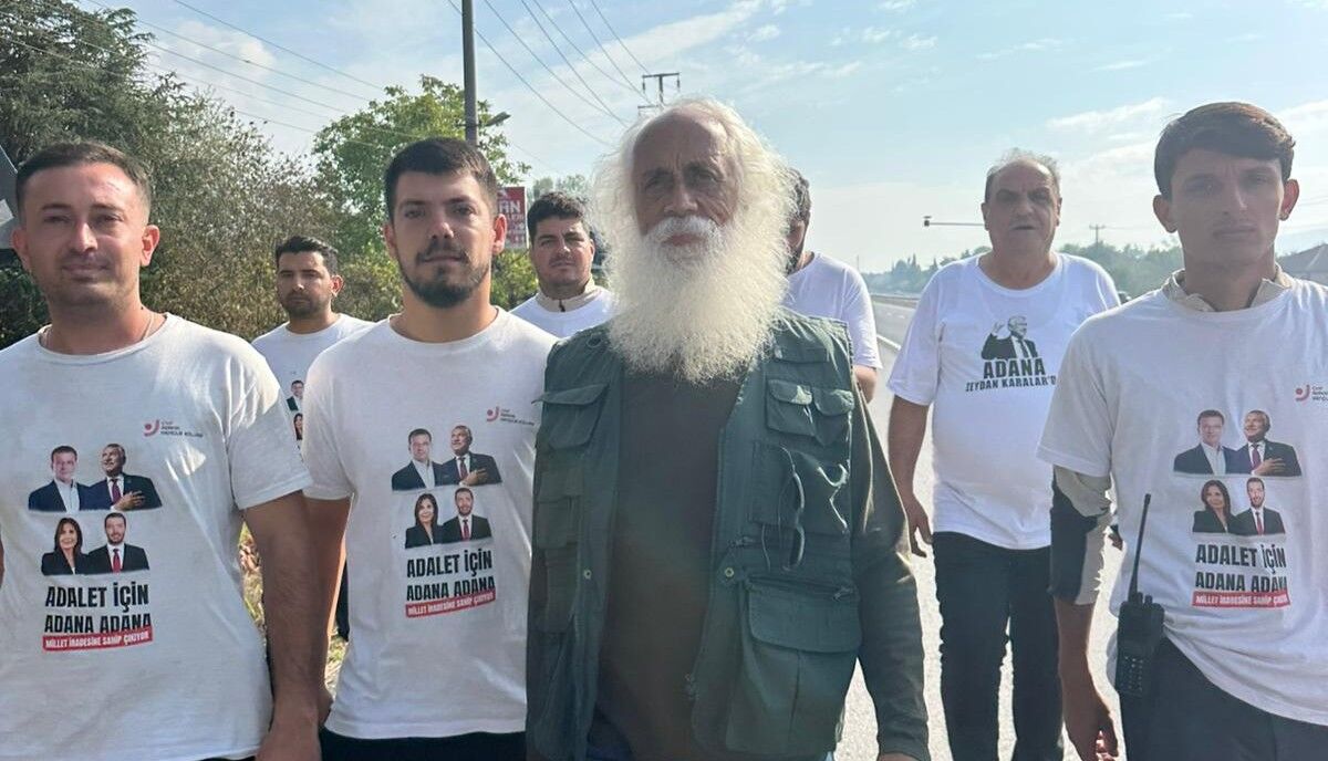 Süavi’den Özgürlük Yürüyüşü Yapan Adanalı Gençlere Destek “Bu Memleket Bizim” (1)