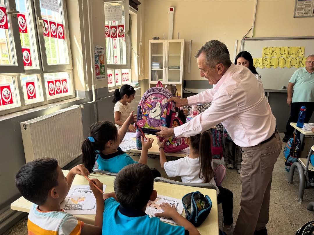 Tufanbeyli Belediyesi’nden Eğitime Can Suyu (1)