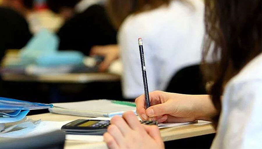 Tüi̇k Verileri Şaşırttı Adana’da Eğitim Süresi Kısaldı!