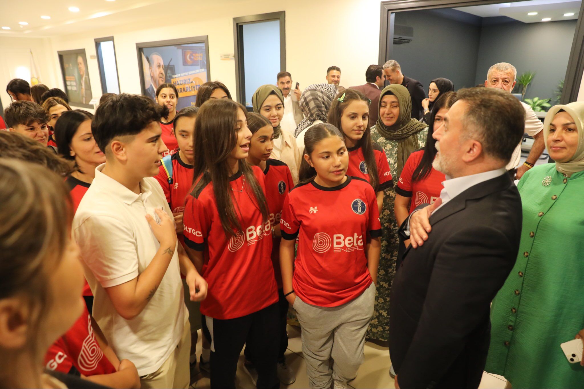 5Ocak Demirspor’dan Tamer Dağlı’ya Teşekkür Ziyareti (3)