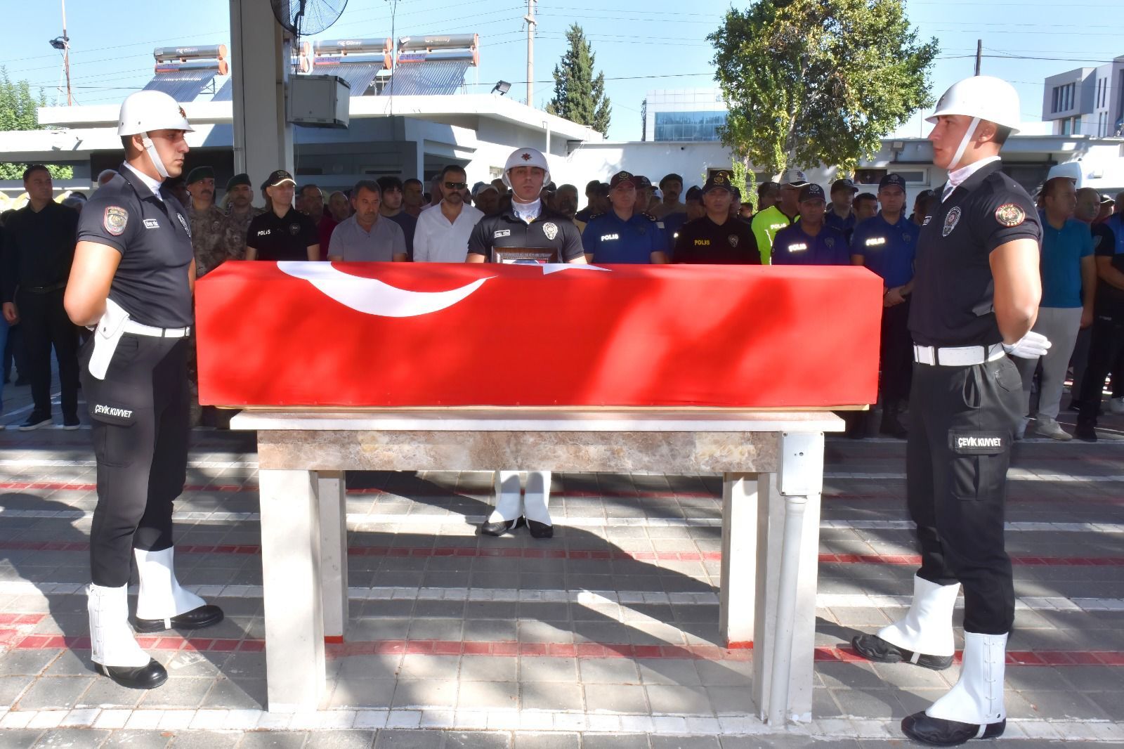 Adana Emniyeti Acı Kaybını Uğurladı2