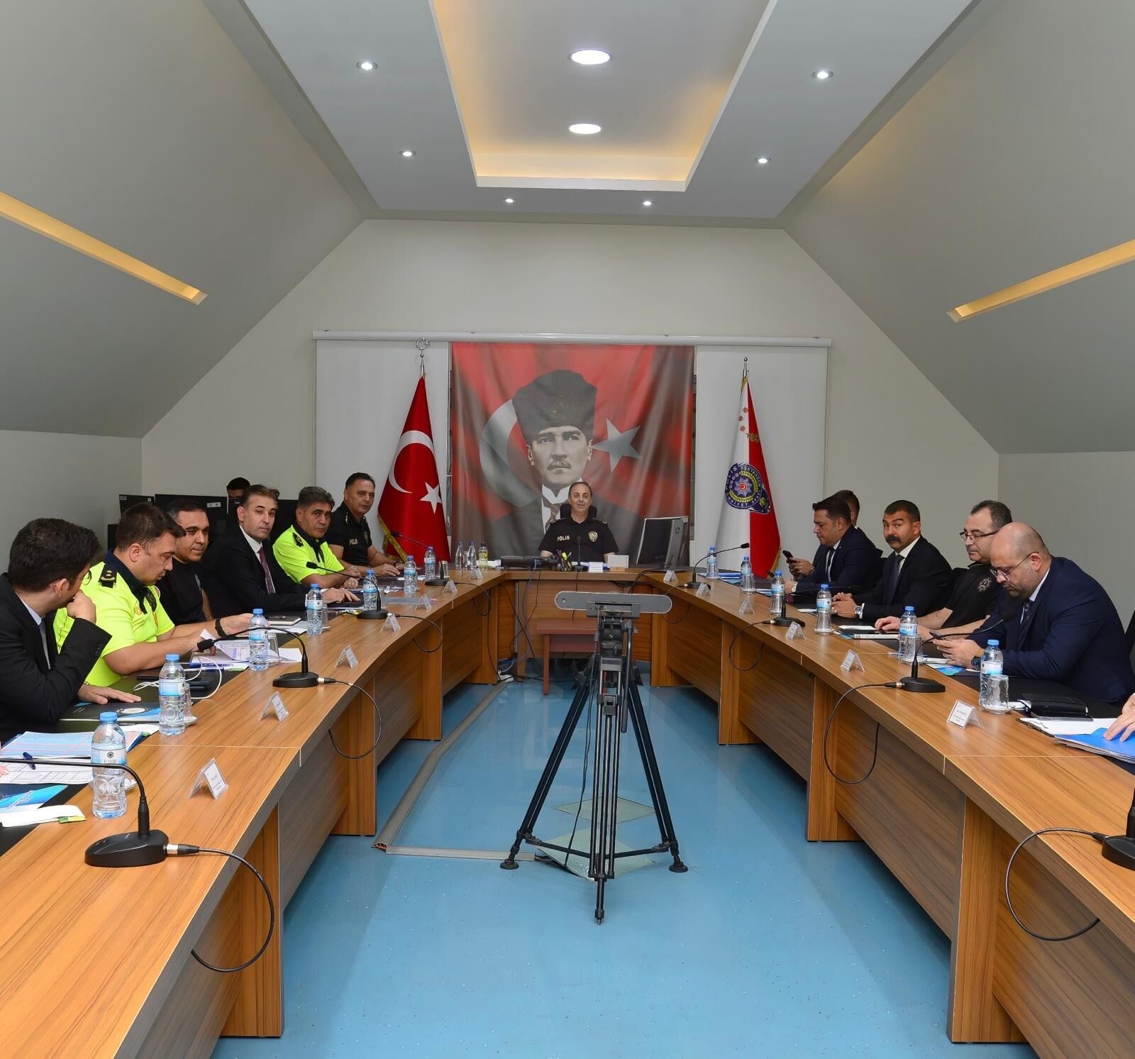 Adana İl Emniyet Müdürü Arıkan, Genel Değerlendirme Toplantısına Katıldı2