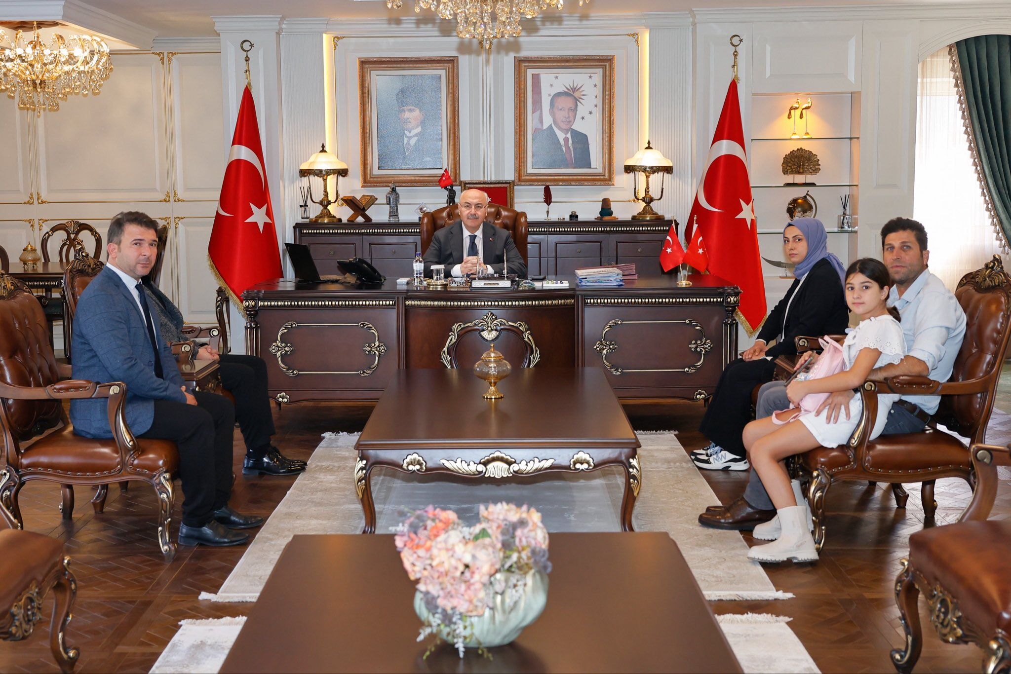 Adana Valisi, Şehit Aileleri Ve Gazileri Ağırladı