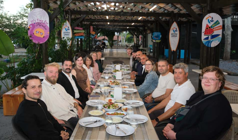 Alman Gençler Yumurtalık’a Hayran Kaldı (1)