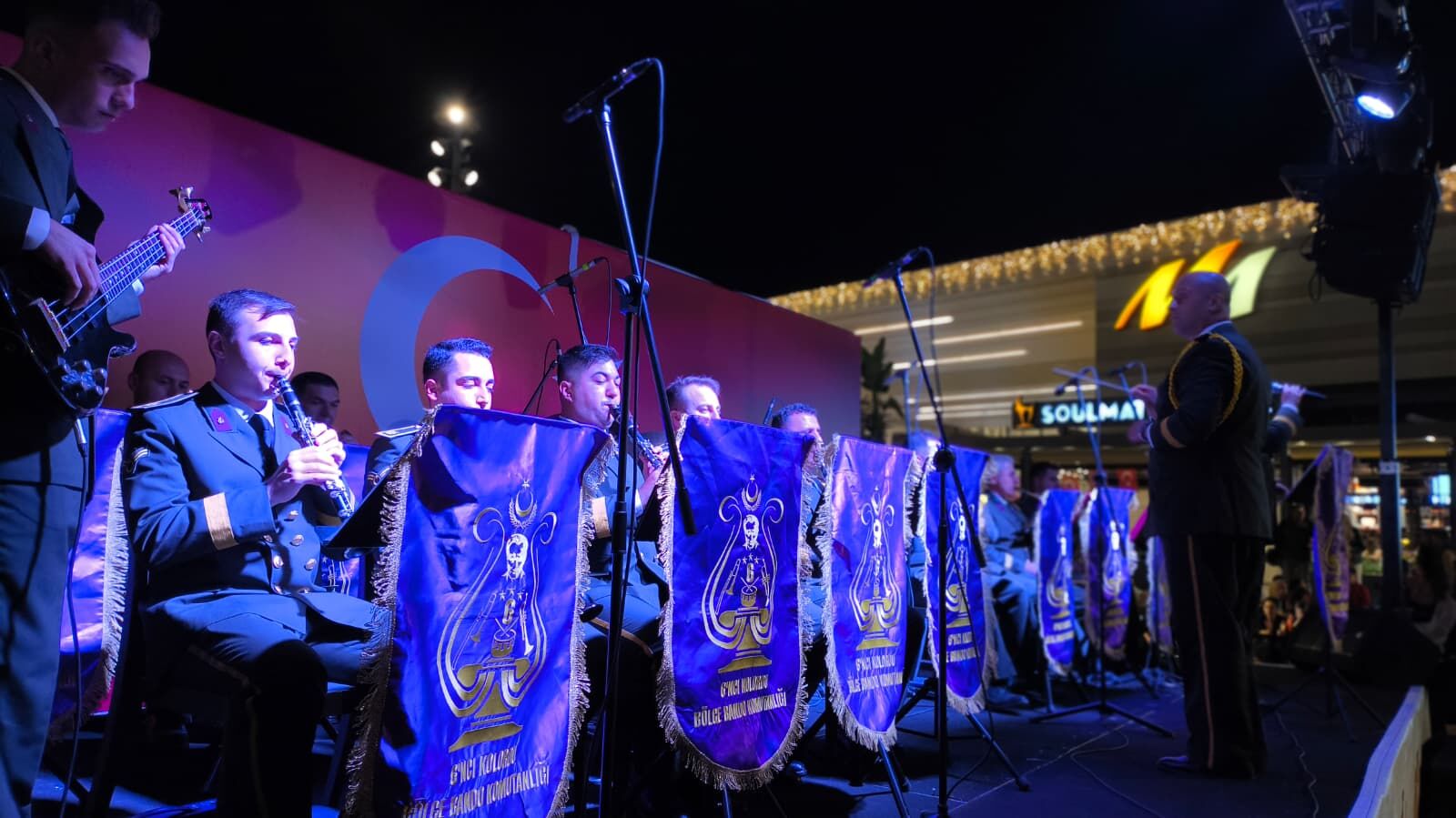 Cumhuriyet Coşkusu M1 Adana Avm’de Zirveye Çıktı (2)