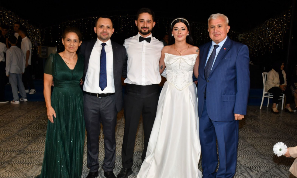 Mhp’de Düğün Coşkusu Kokaçya Ve Çelik Aileleri Birleşti (1)