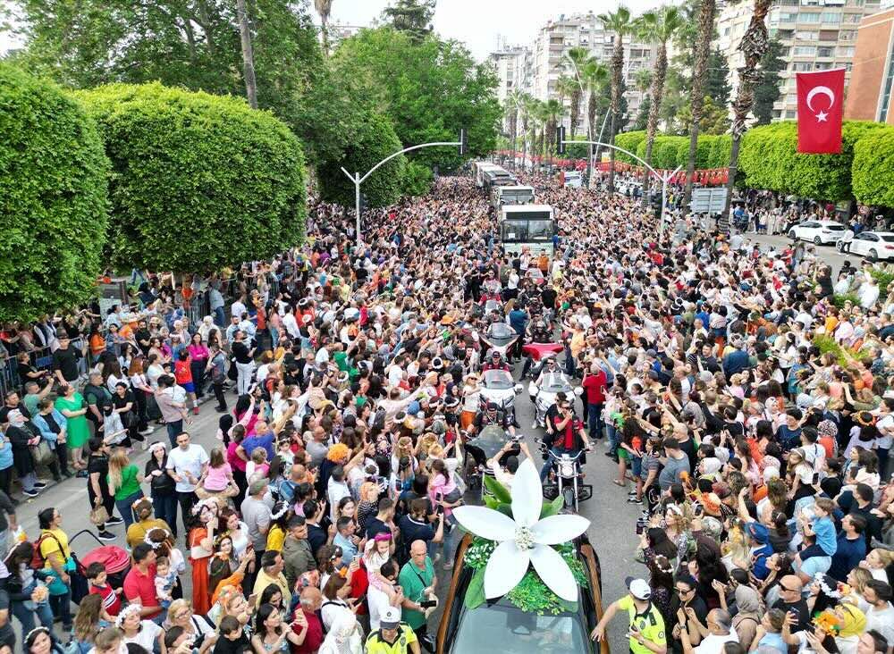 Portakal Çiçeği Karnavalı’na Uluslararası 4 Büyük Ödül