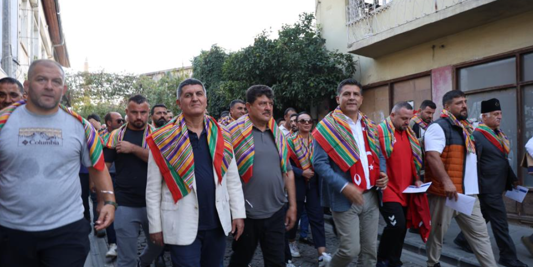 Şampiyonların Adana Buluşması İsmet Atlı Karakucak Güreşleri Kortejle Başladı (3)