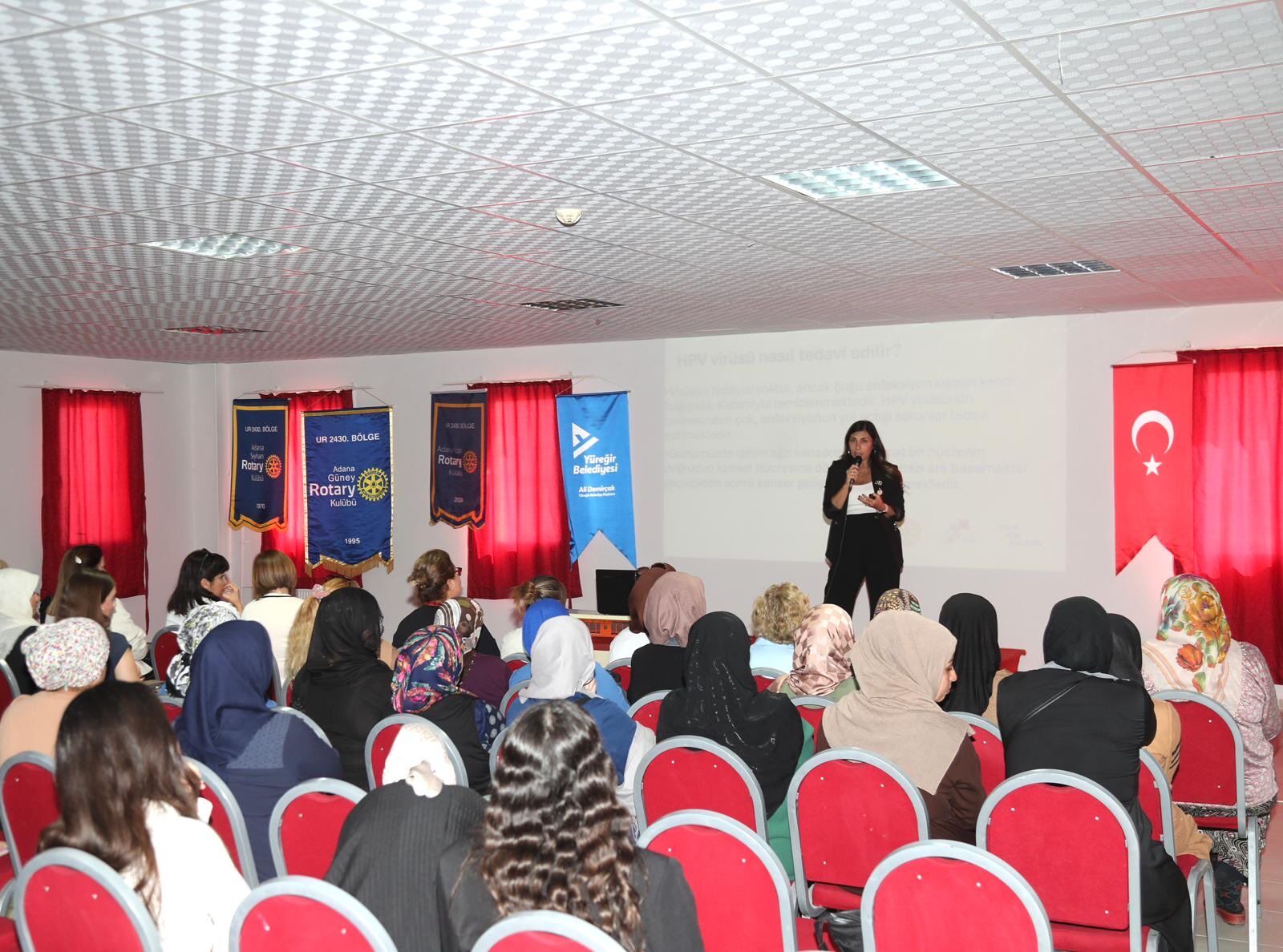 Yüreğirli Kadınlar Sağlık Ve Farkındalık Seminerinde Buluştu