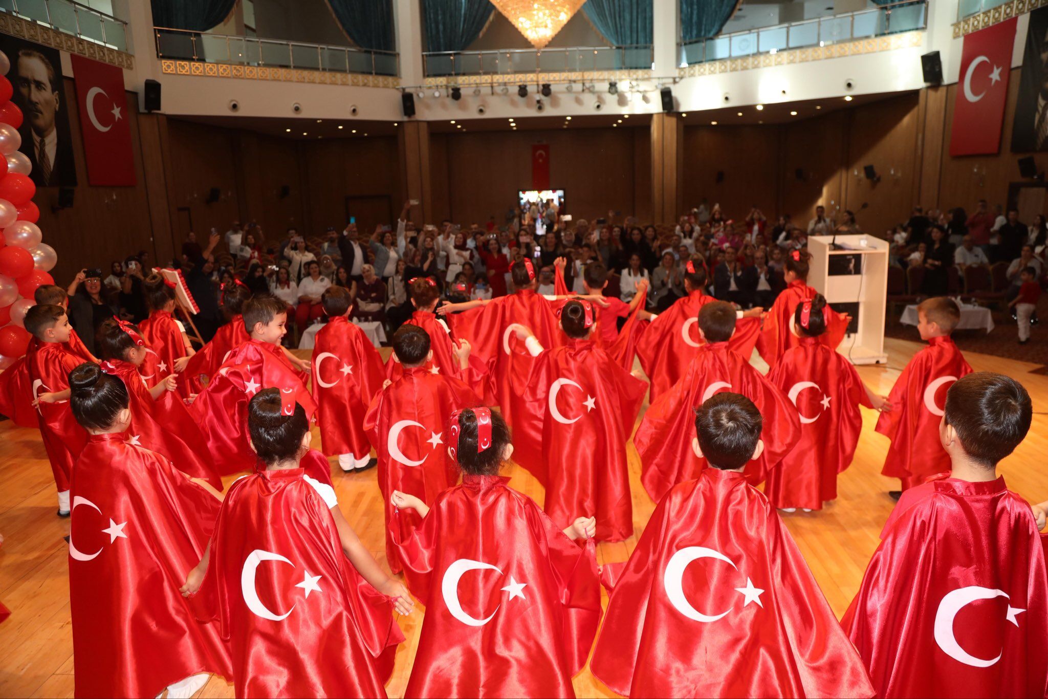 Yüreğirli Miniklerden Cumhuriyet Coşkusu 2