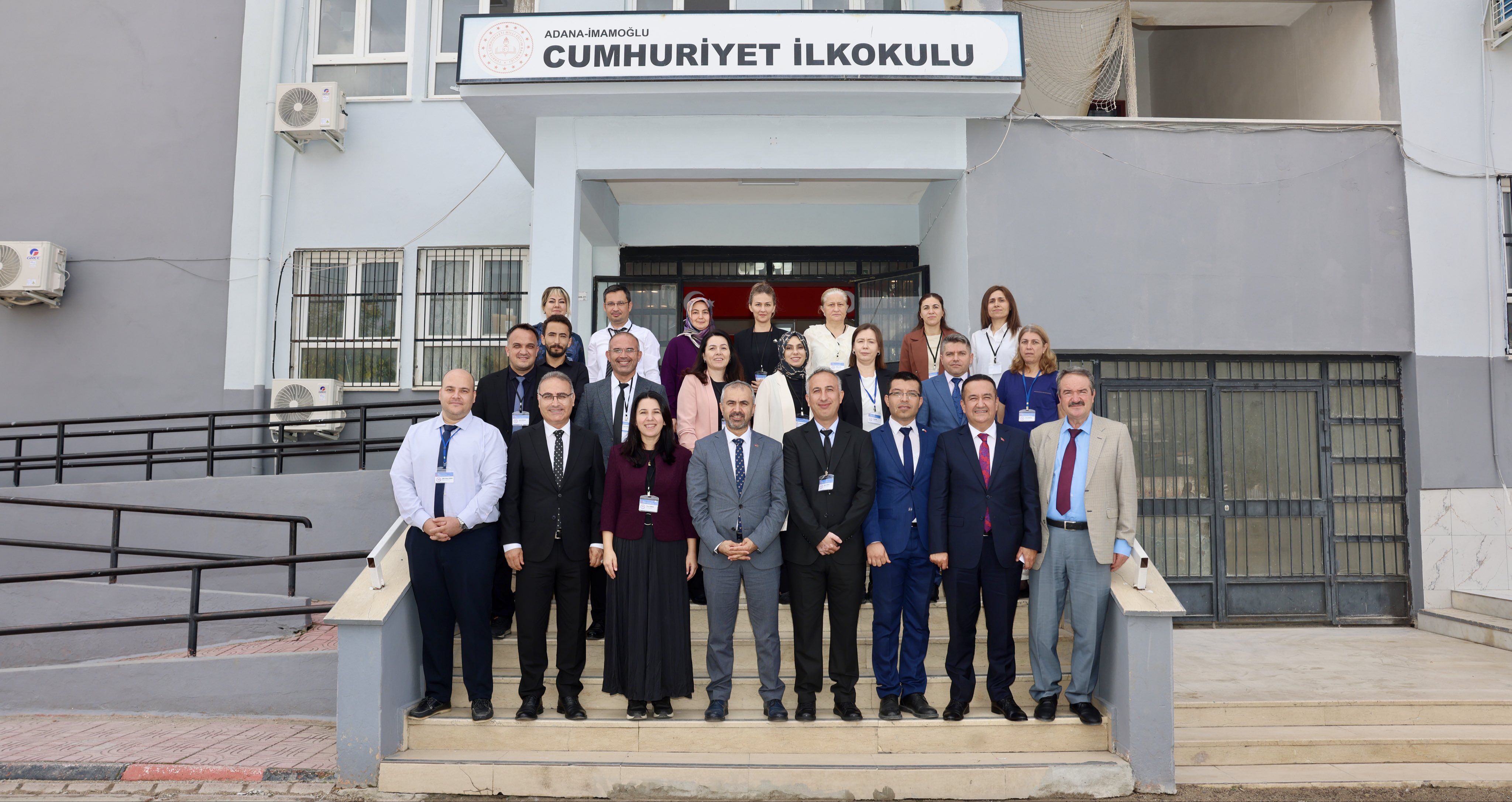 Yusuf Tüfekçi’den İmamoğlu Cumhuriyet İlkokuluna Ziyaret 2