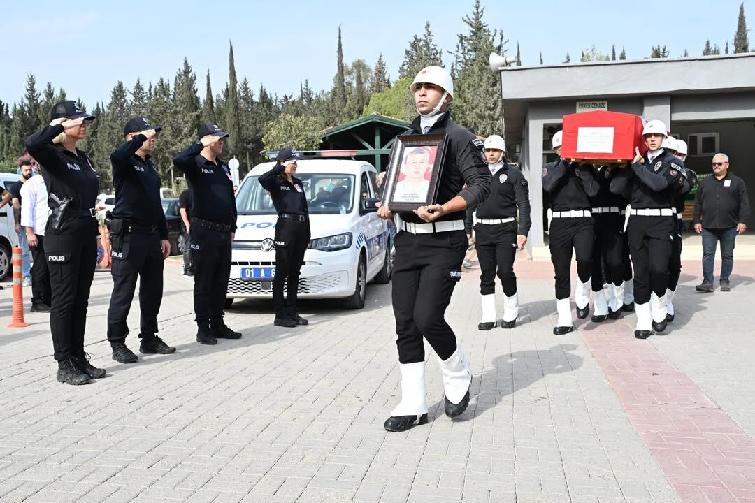 Emekli Polis Memuru İlhan Kundakçı Son Yolculuğuna Uğurlandı (2)
