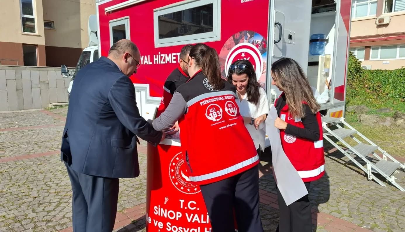 Mobil Sosyal Hizmet Merkezleri Bu Yıl 226 Bin 668 Vatandaşa Ulaştı (1)