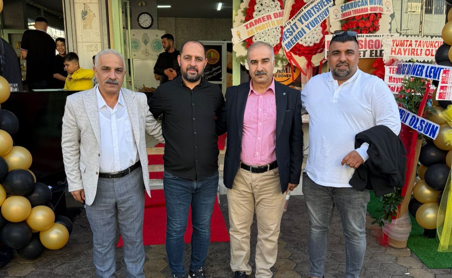 Yüreğir’e Yeni Lezzet Noktası Vitamin Cafe Döner Açıldı (4)