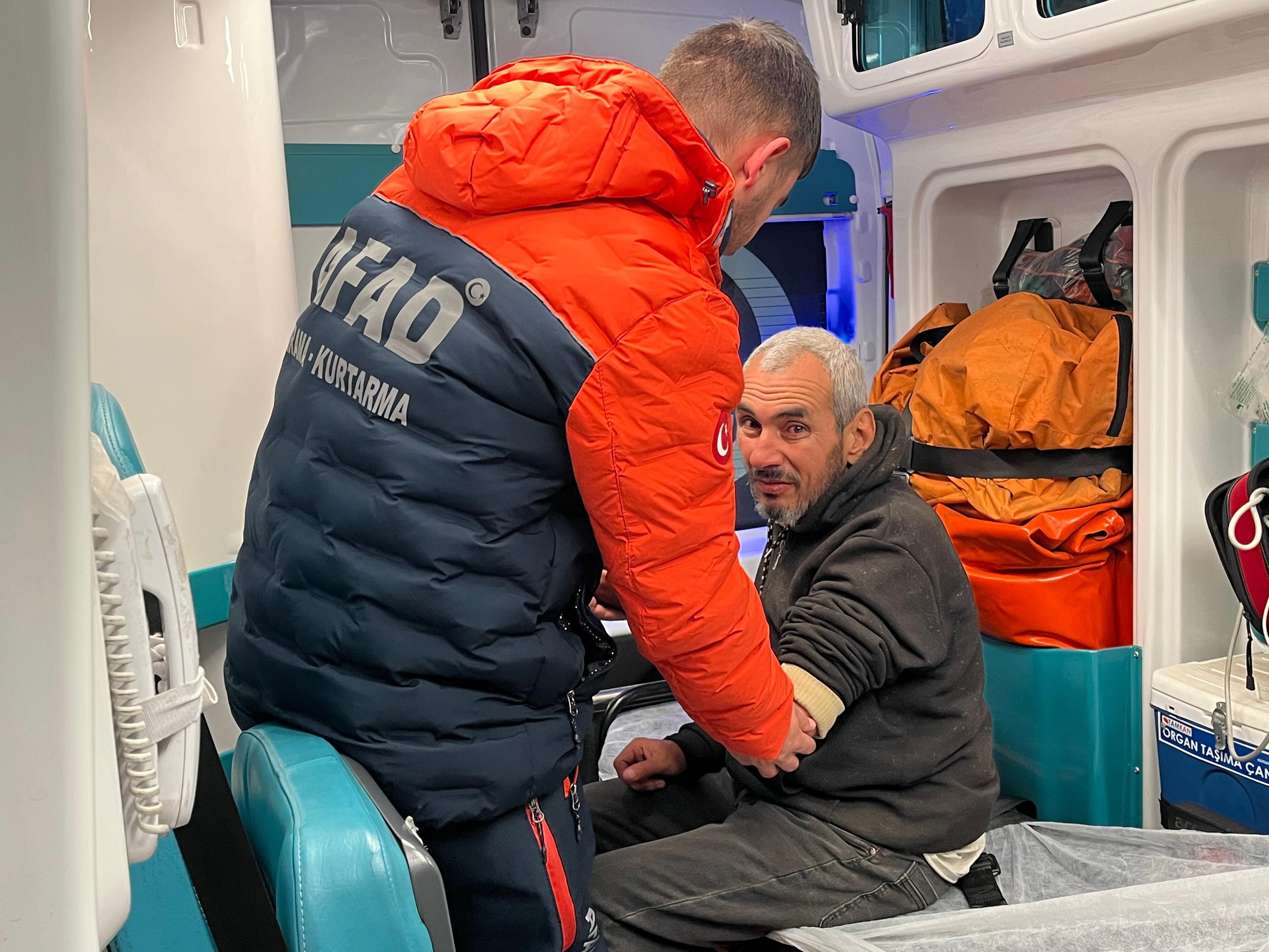 Adana’da Kayıp Alarmı Afad Zamana Karşı Yarıştı! (2)