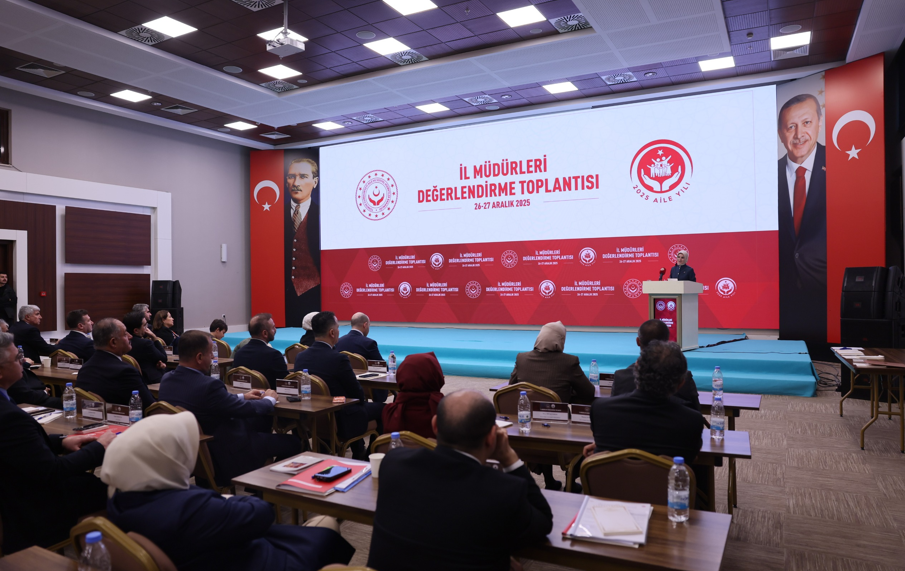 Bakan Göktaş’tan İl Müdürlerine Net Mesaj “Sahaya Inmeden Yönetim Olmaz” (3)