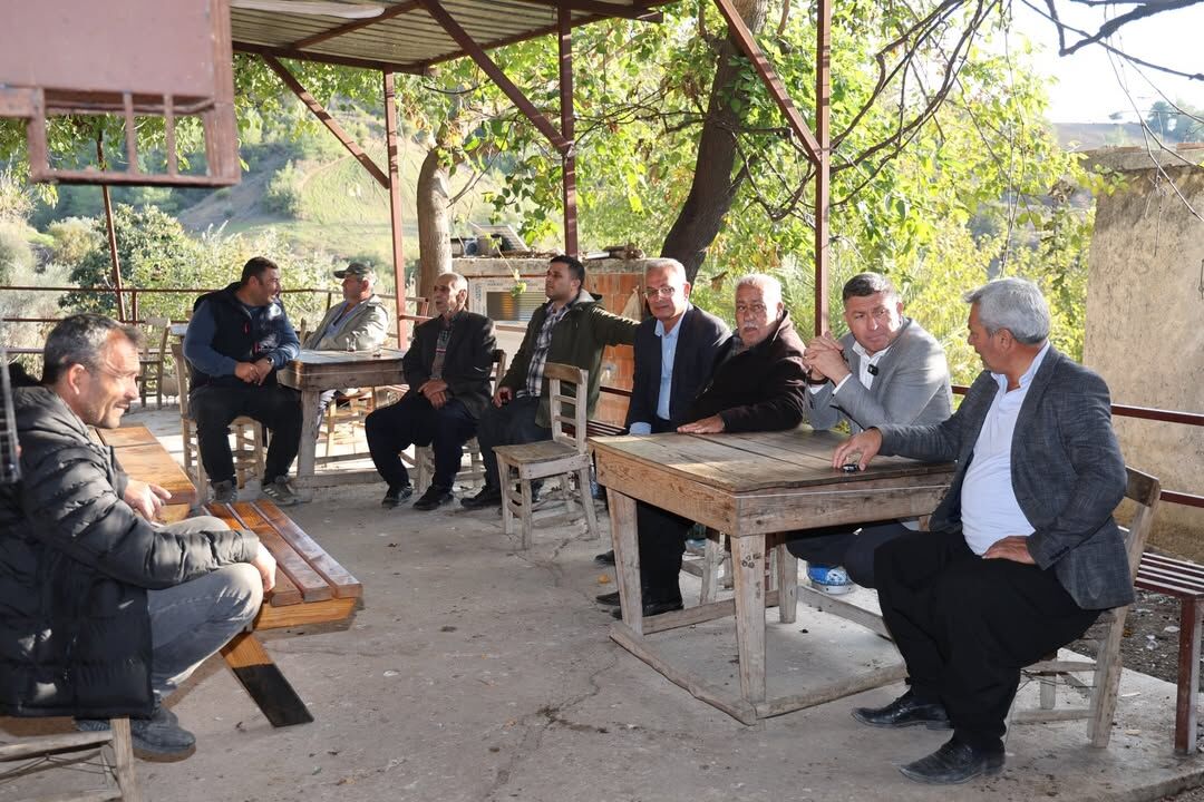 Başkan Şimşek Torunsolaklı Mahallesi’nde Vatandaşlarla Buluştu (1)