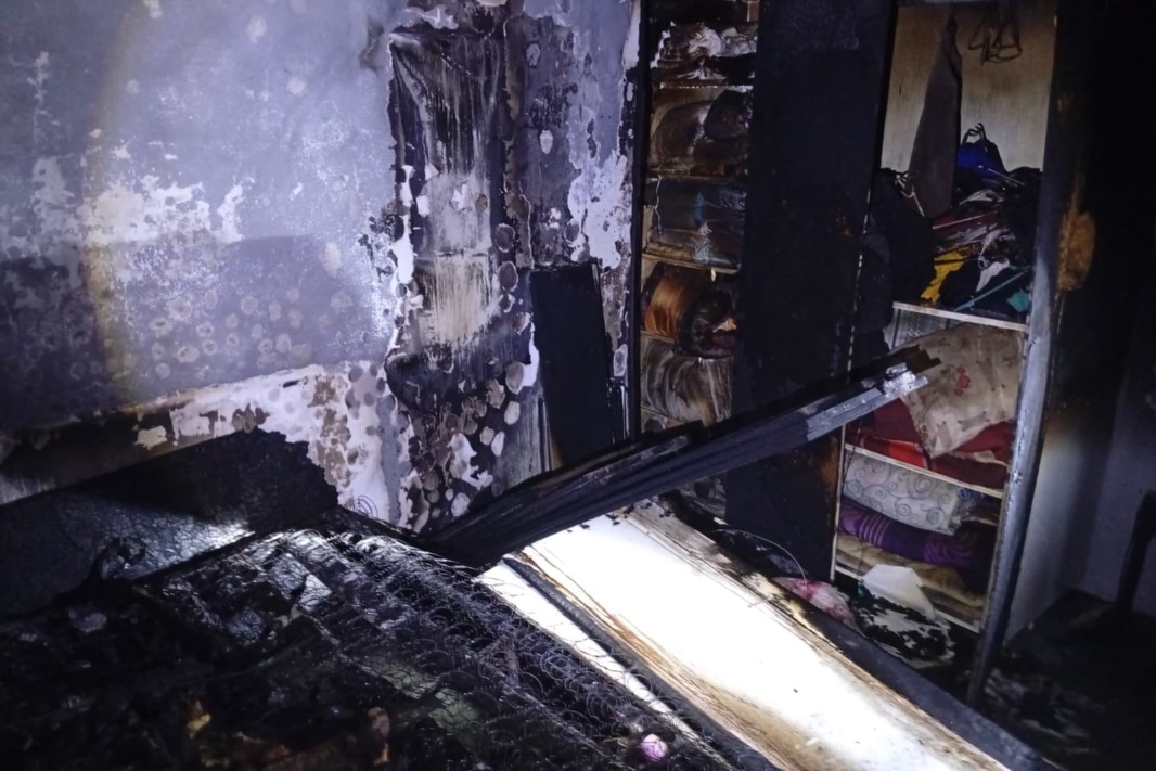 Başkan Vekili Geçer’den Yangından Etkilenen Mahallelere Ziyaret (3)