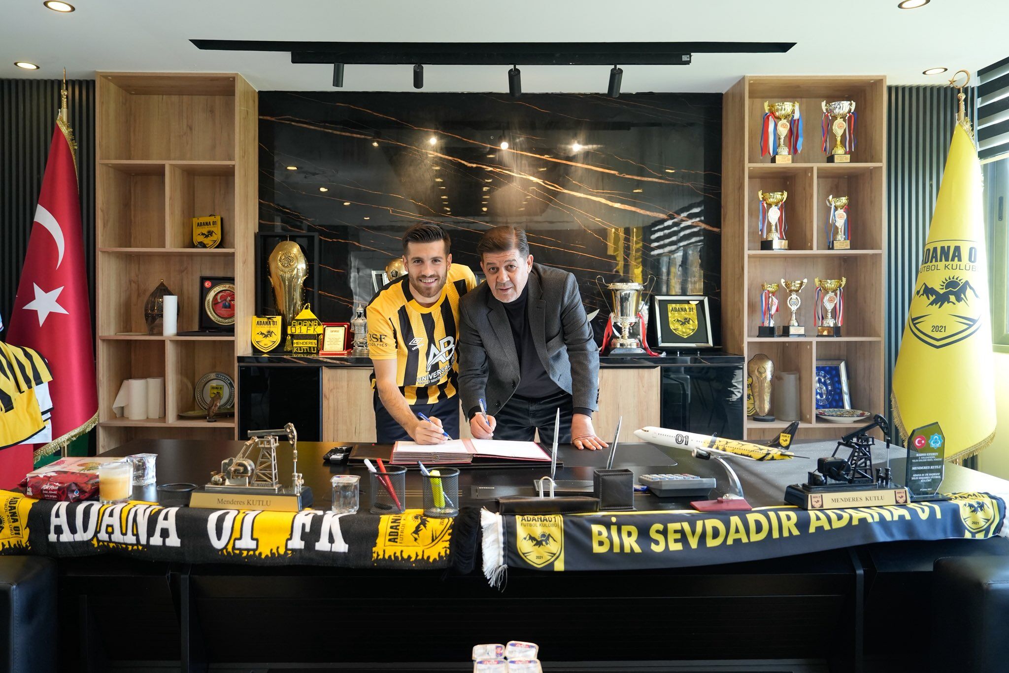 Beşiktaş Altyapısından Yetişti! Adana 01 Fk'ya Transfer Oldu2
