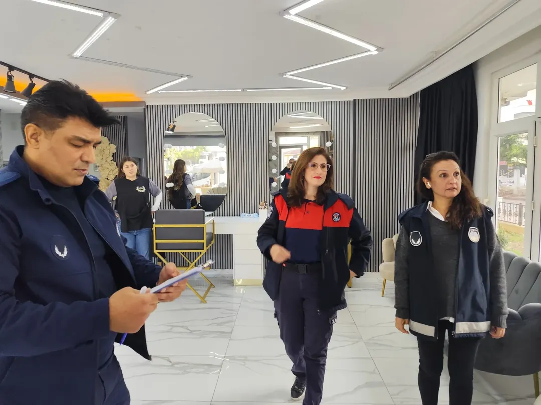 Ceyhan’da Berber Ve Güzellik Salonlarına Zabıta Denetimi (2)