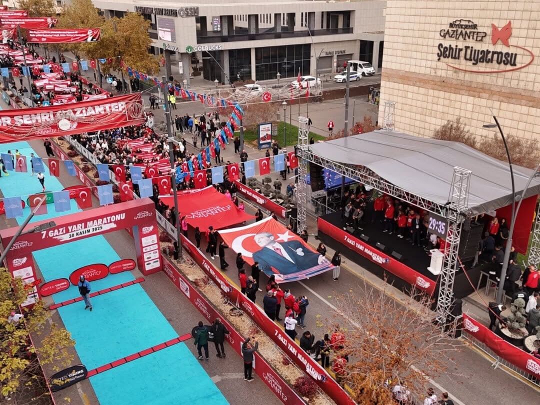 Çukurova Belediyesi Sporcuları Gazi Maratonu’nda Zirveye Koştu (1)