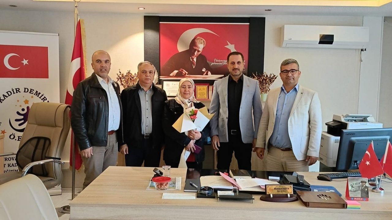 Eğitim Bir Sen Adana Şubesi Okul Ziyaretlerini Sürdürüyor 2