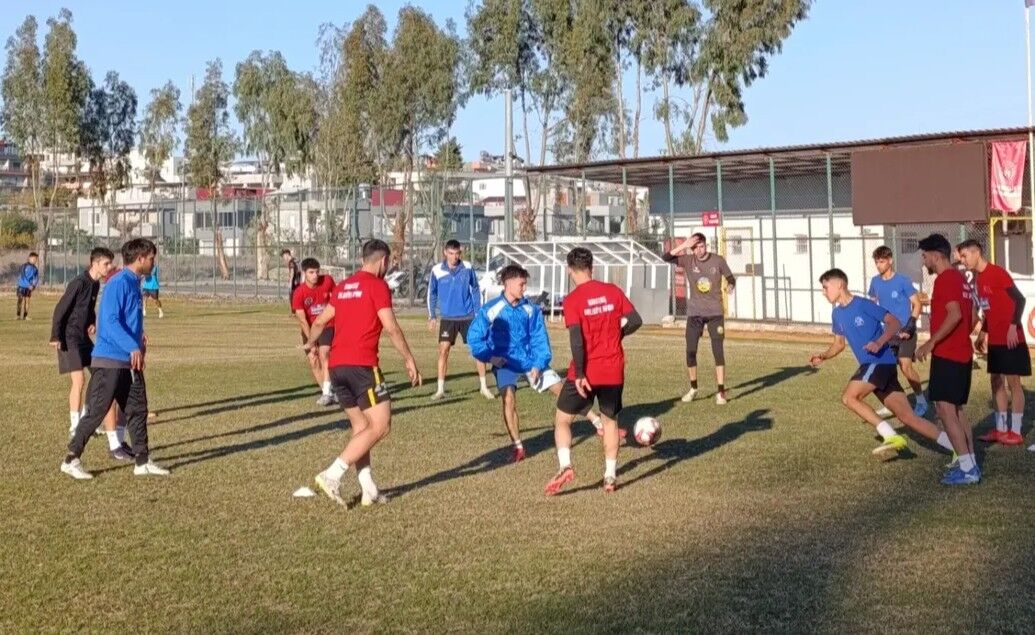 Karataş Belediyespor’da Baklalıspor Mesaisi (3)