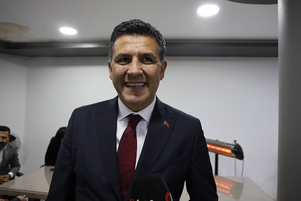 Kozan Halk Korosu Ilk Konseriyle Beğeni Topladı (4)