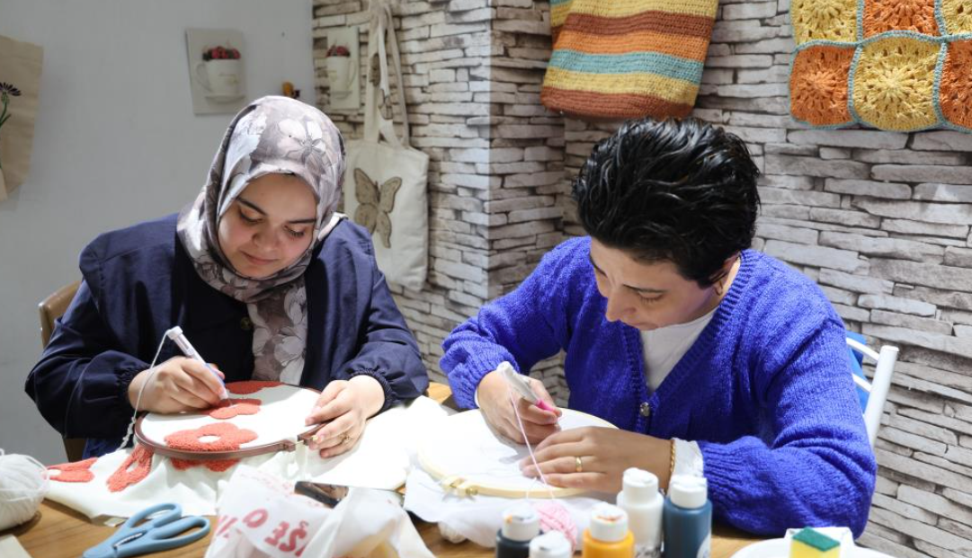 Kozan’da Kadınların Hobisi Gelir Kapısına Dönüştü (3)