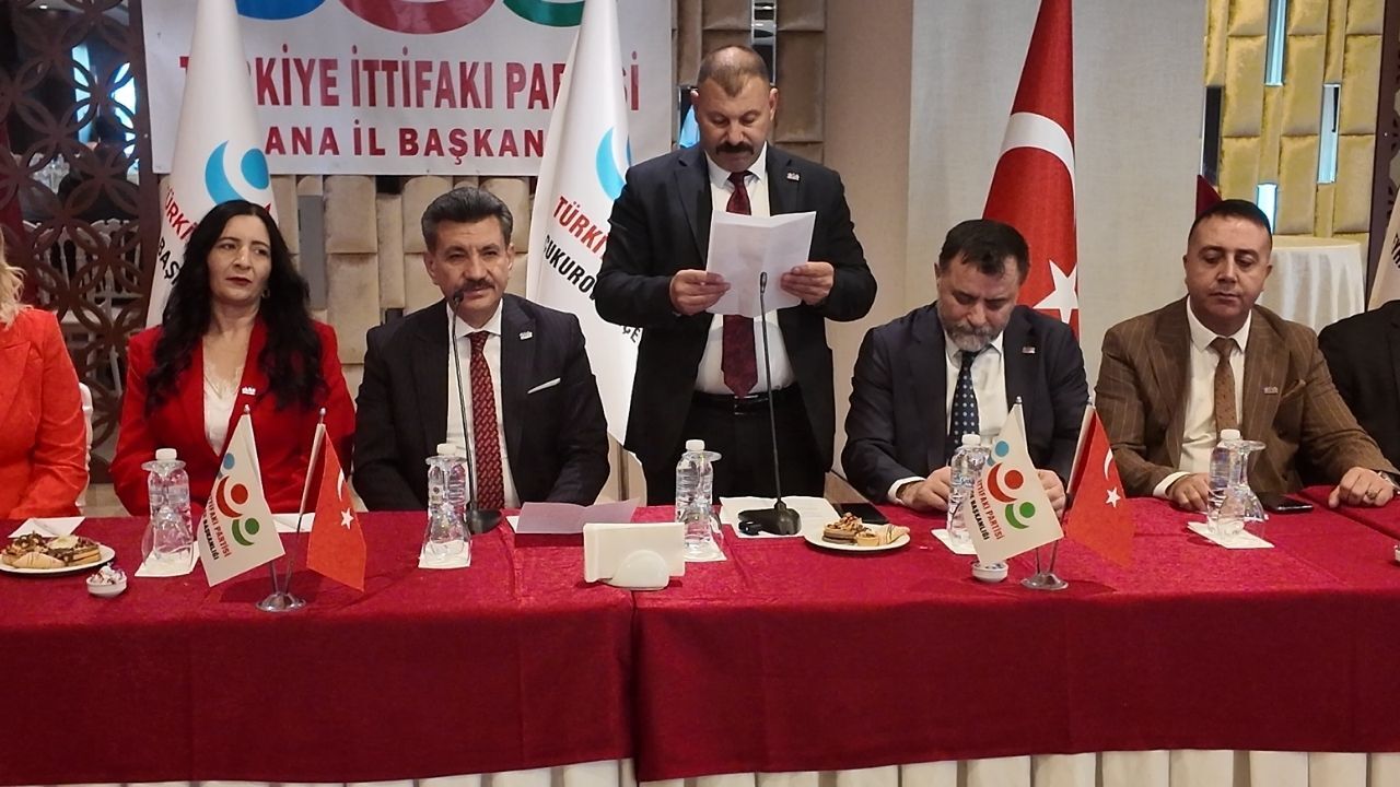 T R İttifakı Par