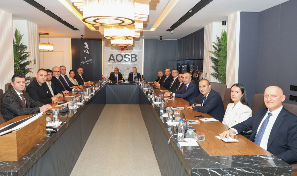 Ticaret Bakan Yardımcısı Ağar Ve Heyeti Aosb’de İncelemelerde Bulundu (3)