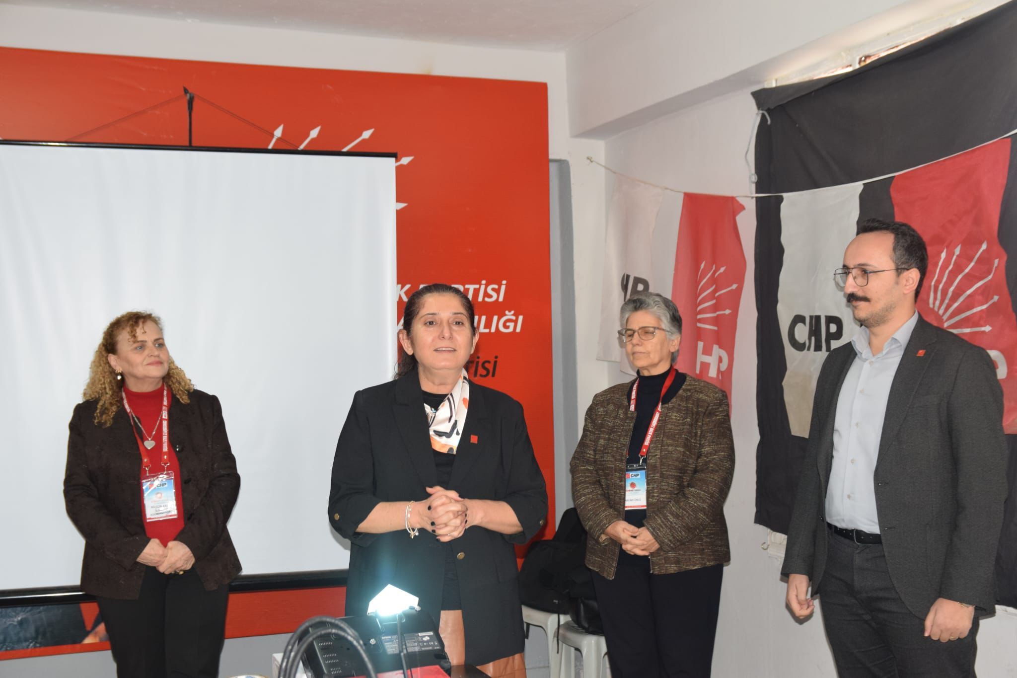Yumurtalık’ta Parti Okulu Eğitimleri Gerçekleştirildi (1)