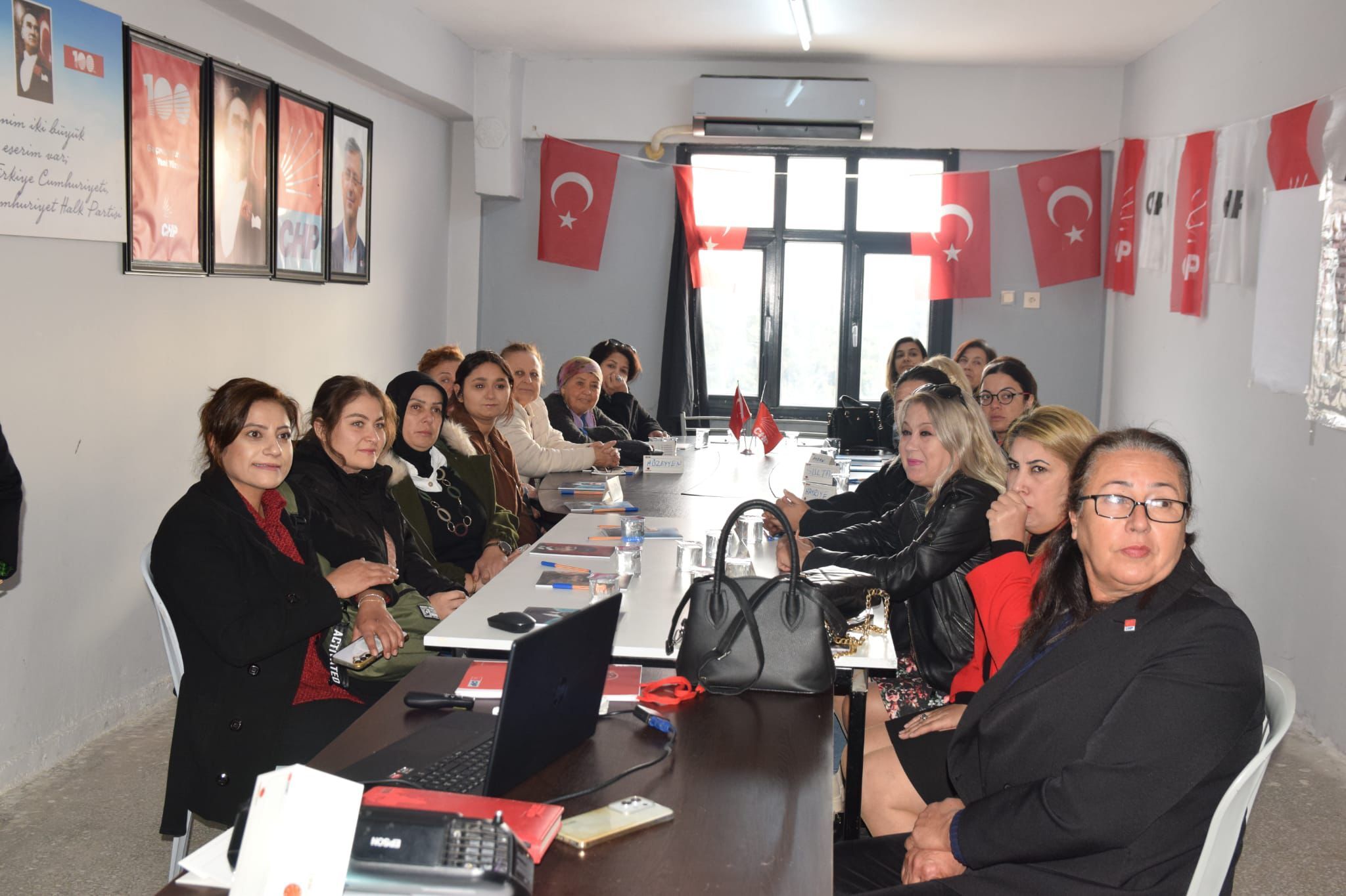 Yumurtalık’ta Parti Okulu Eğitimleri Gerçekleştirildi (2)