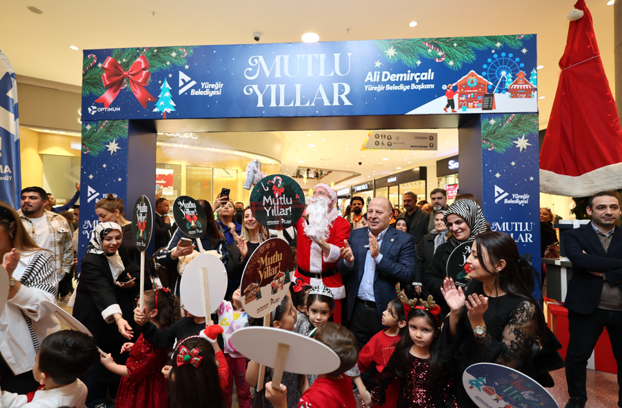 Yüreğir Belediyesi Yeni Yıl Panayırı Optimum Avm’de Açıldı (2)